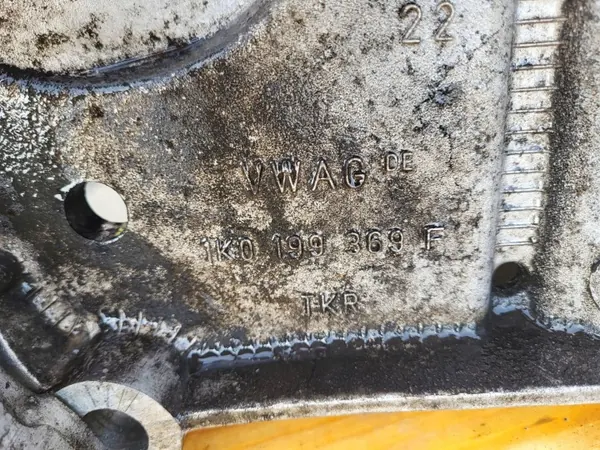 OEM 1K0199369F Etutukirunno VW Golf VI:lle image 7