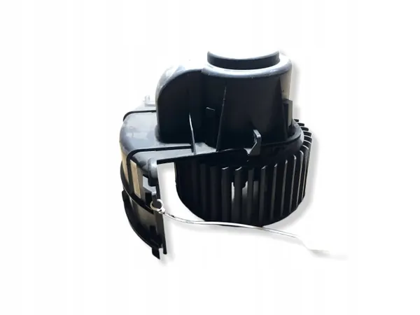 Moteur de soufflante VW d'occasion OEM 7E1820021 image 4