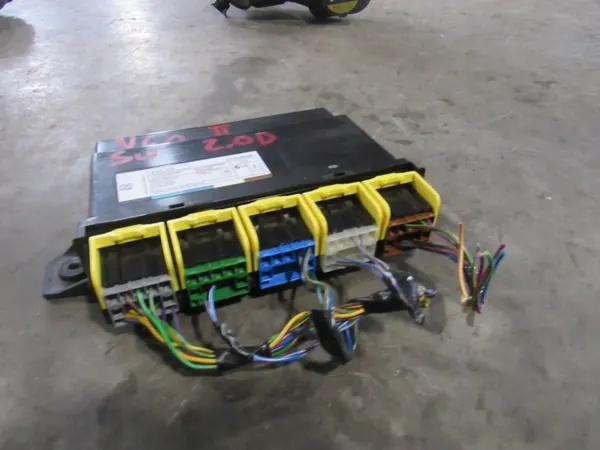 Volvo V60 Mukavuusmoduuli OEM 31419588 2.0L Diesel image 3