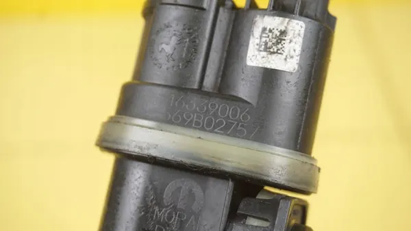 Soupape de ventilation Jeep Compass 1.4 Multiair 55263624 image 5