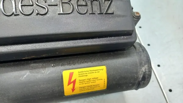 Ilmansuodattimen kotelo Mercedes Benz A140 W168 1.4B image 3