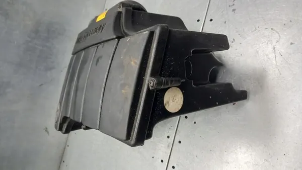 Ilmansuodattimen kotelo Mercedes Benz A140 W168 1.4B image 4