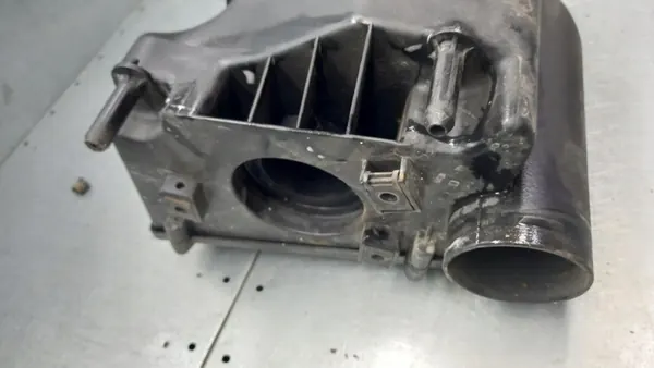 Ilmansuodattimen kotelo Mercedes Benz A140 W168 1.4B image 7