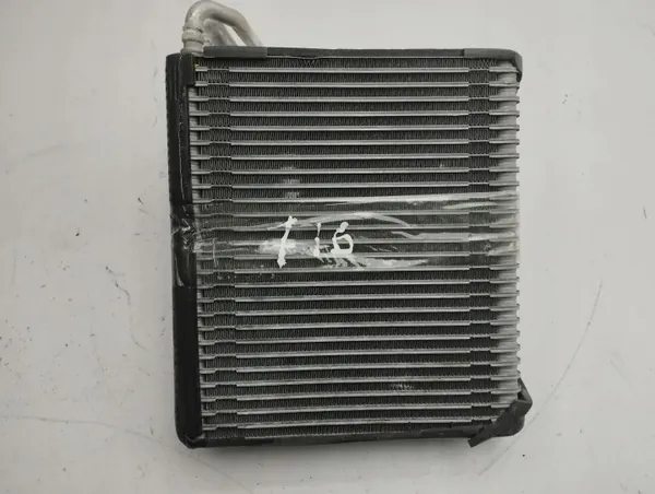 Nissan Qashqai 2019 Noyau Chauffage Climatisation OEM AMD114741 image 6