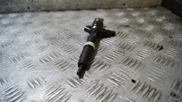 Injetor Toyota Avensis T25 23670-0G010 image 2