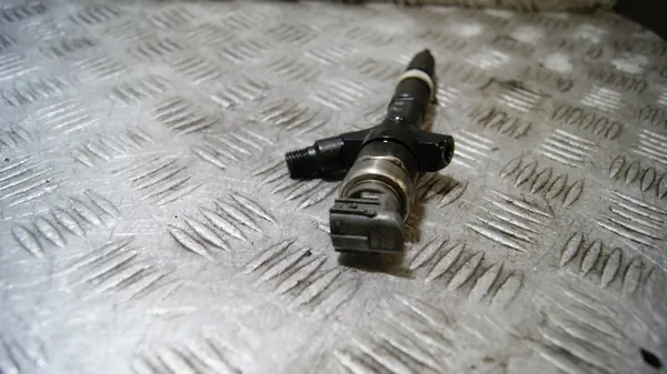 Injetor Toyota Avensis T25 23670-0G010 image 3