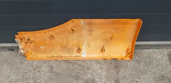 MAN TGX Cab Step Extension OEM 81615100409 image 4