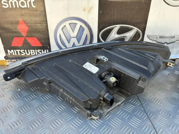 Tesla 3/S Plaid Scheinwerfer Set OEM 1053570-00-G image 6