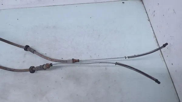 Ford Sierra Käsijarrunahka OEM ARA164652 image 3