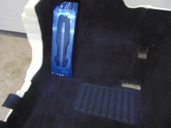 Tapete dianteiro BMW 330D G20 G21 M-Package OEM 8092737 image 1