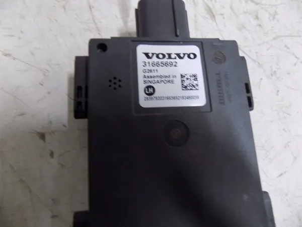 Módulo Radar BLIS OEM 31665692 Trasero Izquierdo image 4