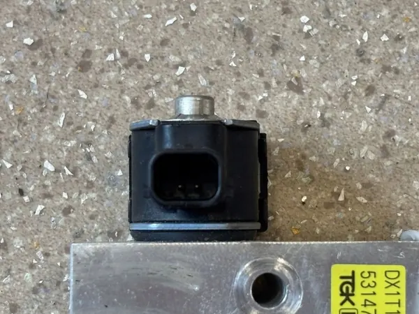 Válvula de expansión aire acondicionado Hyundai Ioniq 5 OEM DX1T1HNEAA02 image 5
