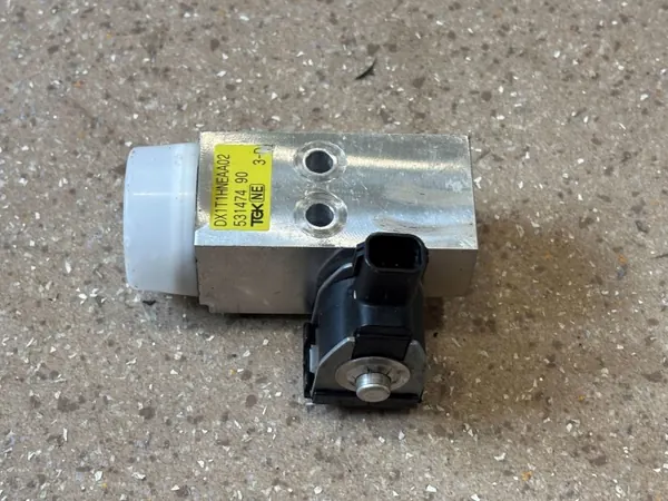 Válvula de expansión aire acondicionado Hyundai Ioniq 5 OEM DX1T1HNEAA02 image 9