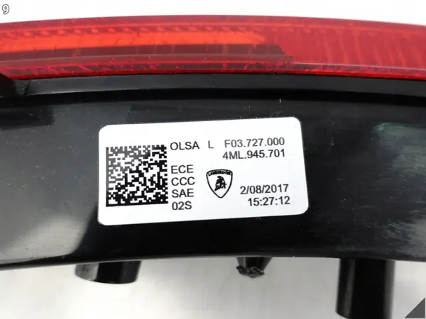 Luz antiniebla OEM 67509914 izquierda trasera Urus image 10