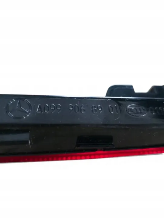 Mercedes CLA W118 Tredje Bromsljus OEM A09990668901 image 3