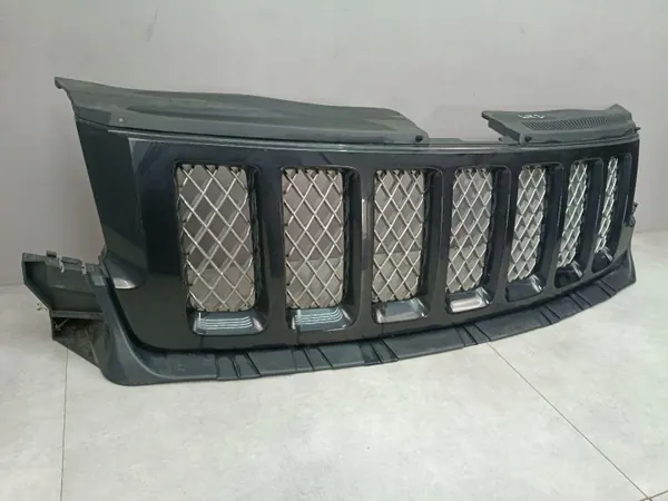 Jeep OE Grille 57010708AD voor Grand Cherokee WK2 image 3