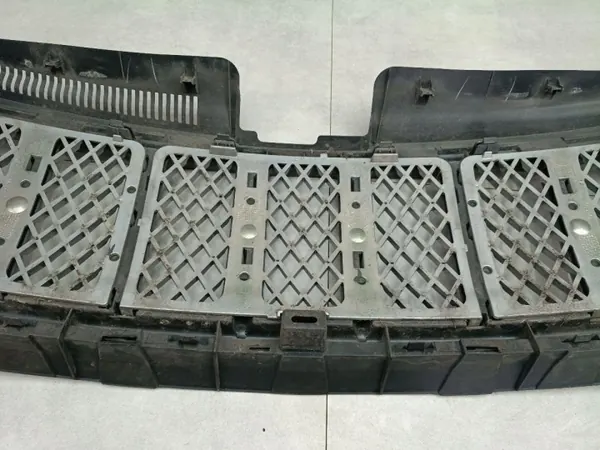 Jeep OE Grille 57010708AD voor Grand Cherokee WK2 image 9