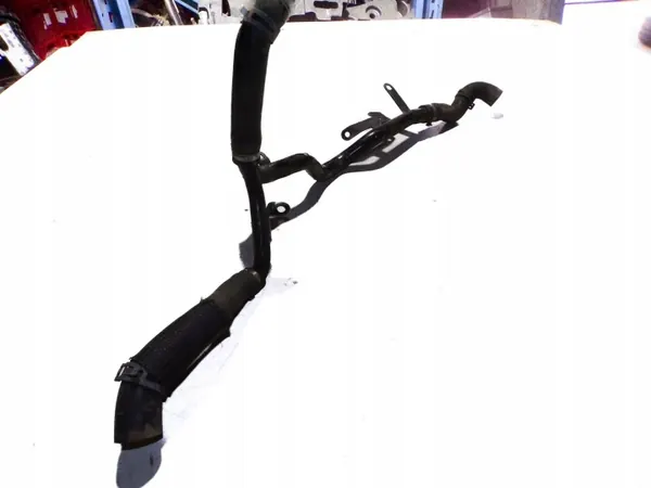 Audi Q7 4.2L diesel katon valumaputki OEM 057103227R image 2