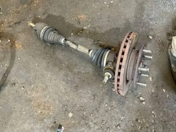 Vasen etunivela OEM RMBK213B437B1B Ford Transitille image 3
