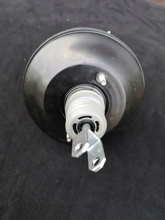 BMW F30 LCI 330e Hybrid Bromsservopump 6855846 image 2