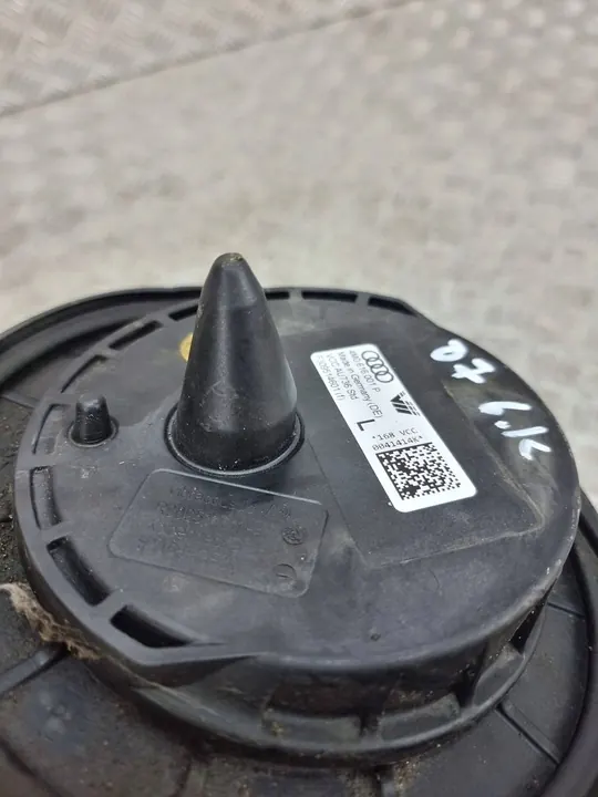 Audi Q7 4M 4M0616001P Sfera posteriore sinistra image 2