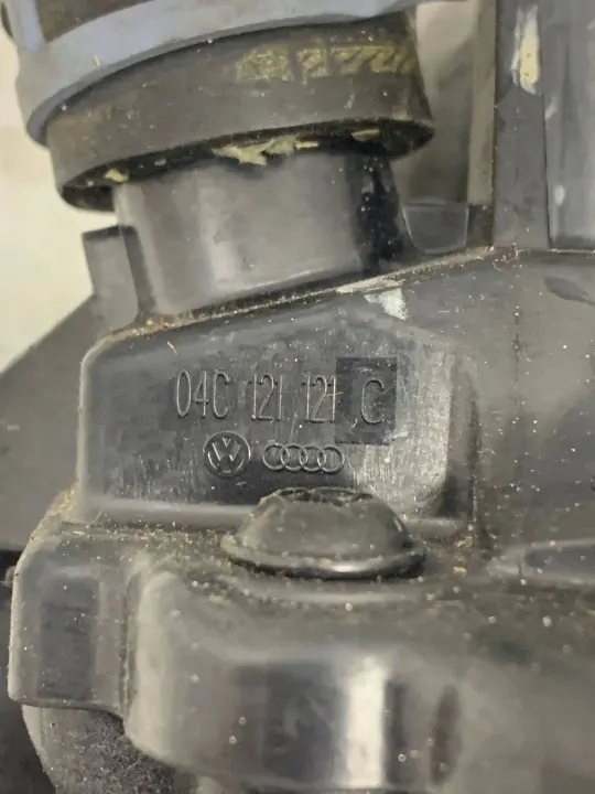 Vattenpump OEM 04C121042E för Skoda Fabia III image 3