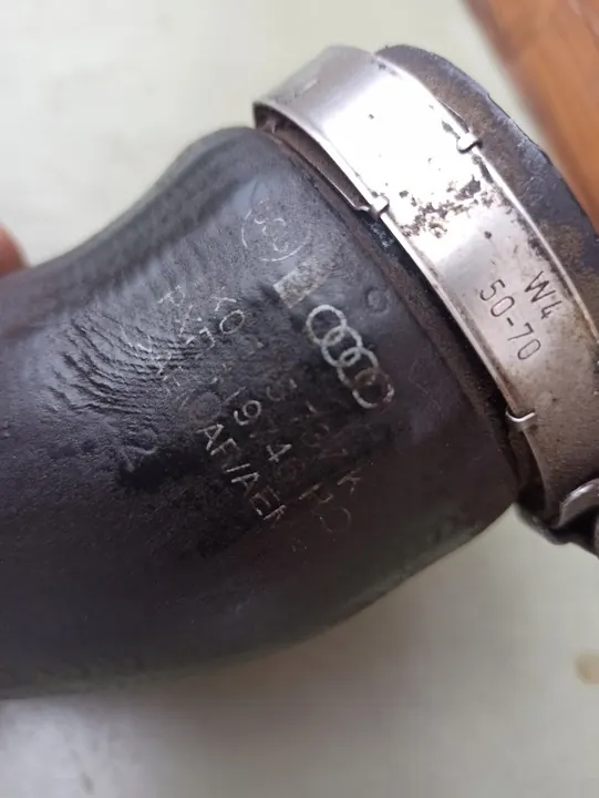 Manguera Intercooler 2.0 Audi A4 A5 8K0145737K image 3