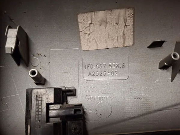 Audi A6 C6 Peilinkotelo OEM 4F0857528B Oikea image 5