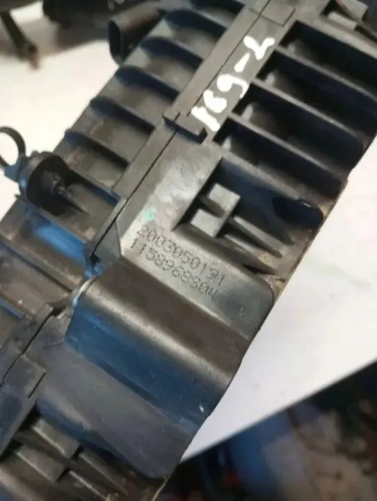 Ansaugkrümmer Volvo OEM 32257764 2.0L 2021 image 4