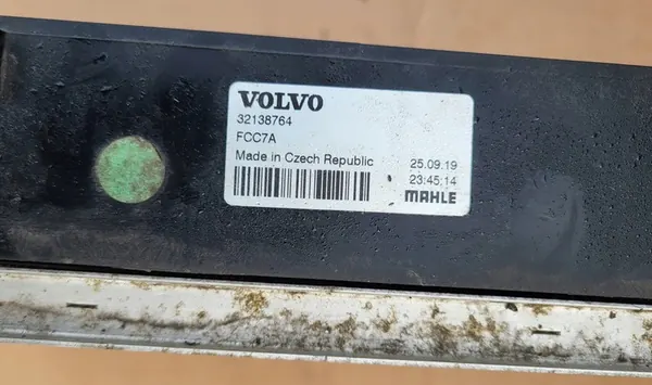 Marco de Radiador de Agua de Aire Acondicionado Volvo XC60 II 2.0 D Mild Hybrid image 6