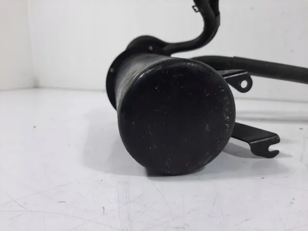 PASSAT B6 2.0TDI Polttoainesuodatinrakenne 3C0127400A image 6