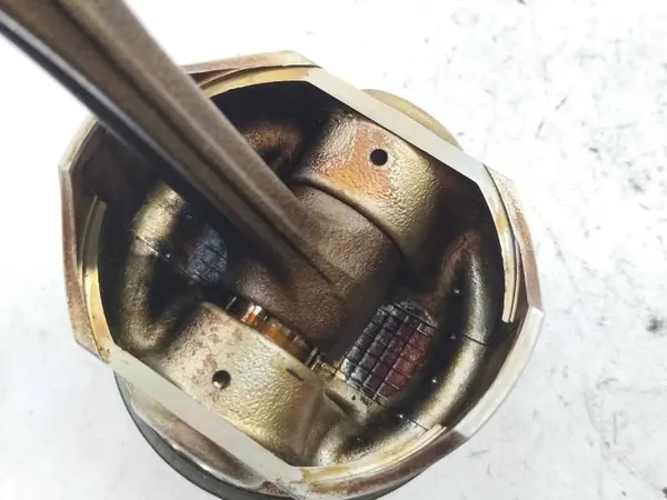 Piston & Bielle d'Occasion 1.3 16V Suzuki Wagon R I image 6