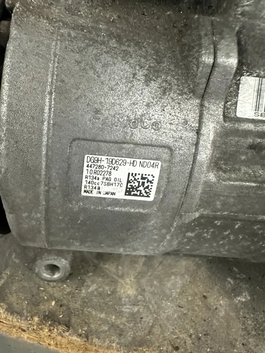 FORD VOLVO Compresseur de Climatisation DG9H-19D629-HD image 2