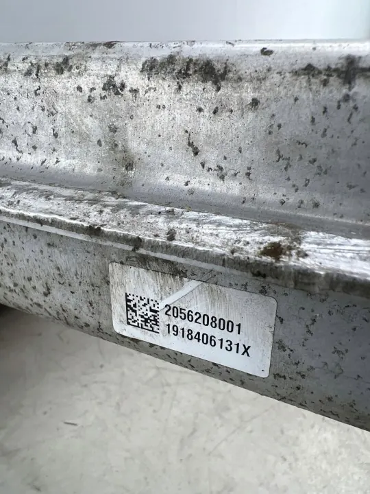 Carrinho Motor Mercedes-Benz OEM 2056208001 - Usado image 5