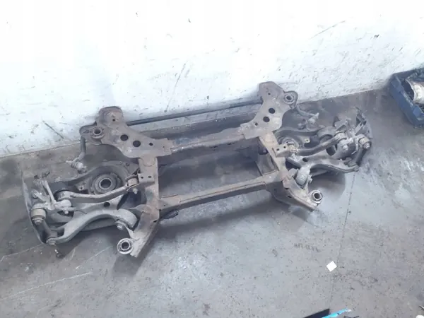 Ford Mondeo MK V Takajouset OEM ARA360201 image 2