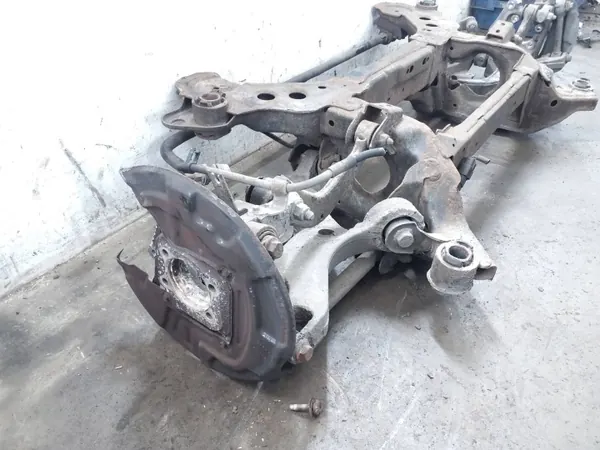 Ford Mondeo MK V Takajouset OEM ARA360201 image 3