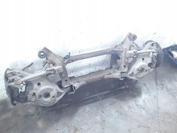 Ford Mondeo MK V Takajouset OEM ARA360201 image 4