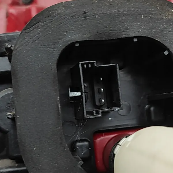 Luz trasera derecha VW TOUAREG 7P6945208 image 4