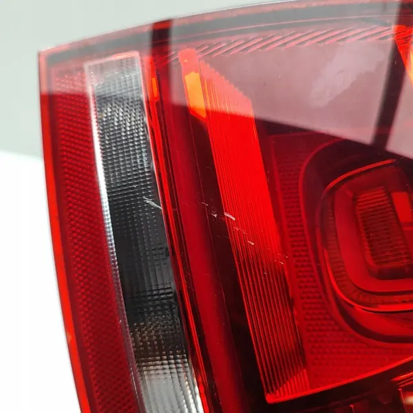 Luz trasera derecha VW TOUAREG 7P6945208 image 7