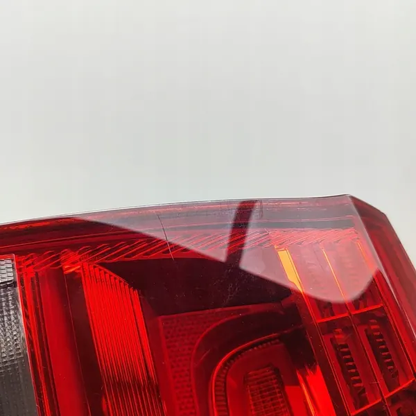 Luz trasera derecha VW TOUAREG 7P6945208 image 8