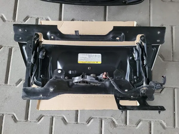 OEM OBUDOWA POKRYWA GNIAZDA LADOWANIA LAKIER XDF NISSAN LEAF II ZE1 XXX image 8