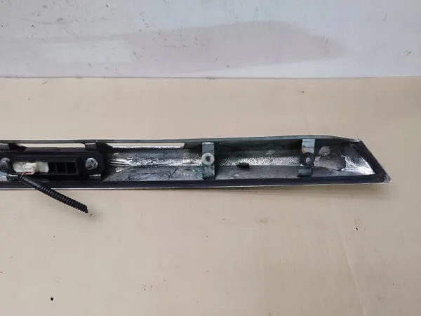 OEM Krominen Kahvansuojus Toyota Avensis T27 Sedanille image 10
