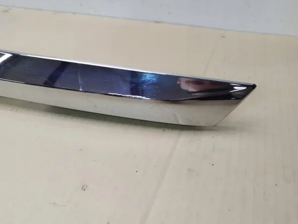 OEM Krominen Kahvansuojus Toyota Avensis T27 Sedanille image 5