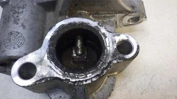 EGR-klep Trafic III Vivaro B 1.6 DCI 147100789R image 6