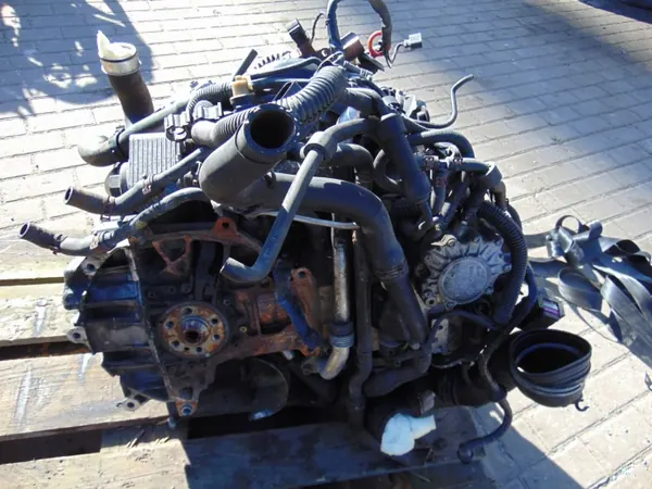 Motor VW Passat B6 2.0TDI usado OEM BMR image 4
