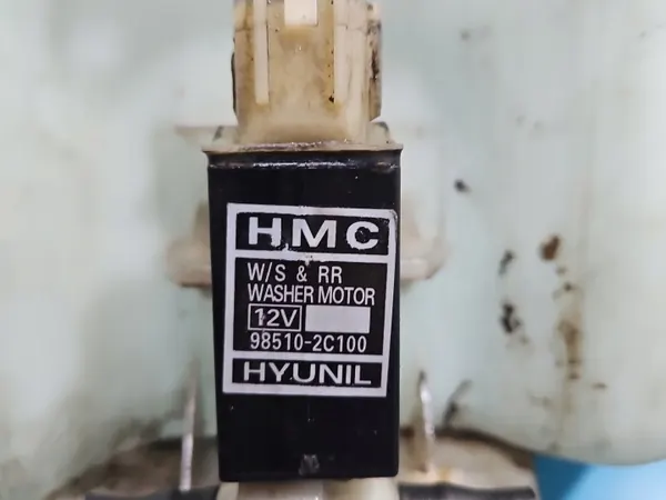 Pesunesteensäiliö OEM 98610-2E001 Hyundai Tucsonille image 6