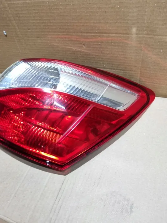 Bakljus Nissan Qashqai I J10 2010-2014 Höger image 3