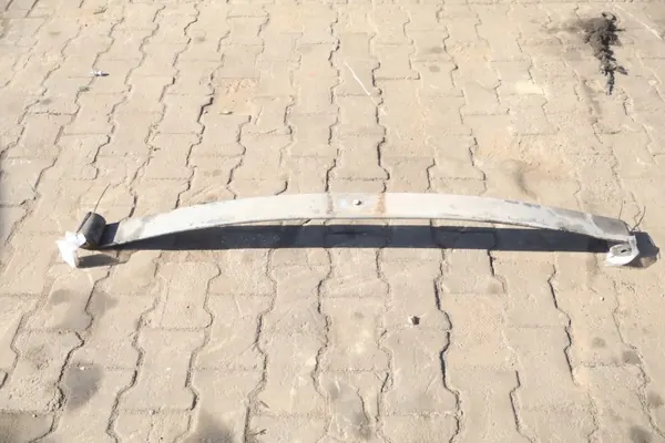 Taka-oikea jousi OEM 1234567891011 Renault Master III image 2