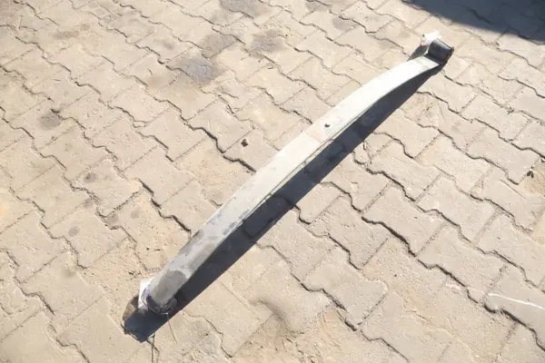 Taka-oikea jousi OEM 1234567891011 Renault Master III image 3