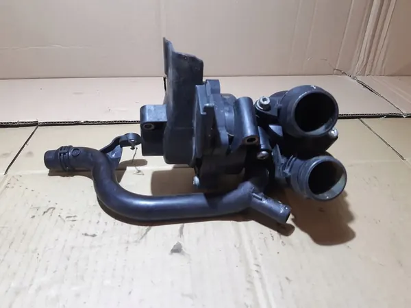 Vattenpump AUDI A5 8T 2.0 TFSI 06J121026L image 4